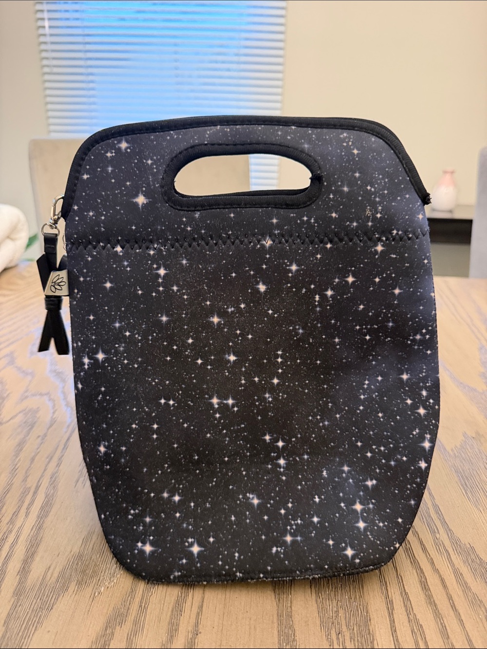 Source Unknown Black Starry Print Neoprene Lunch Tote